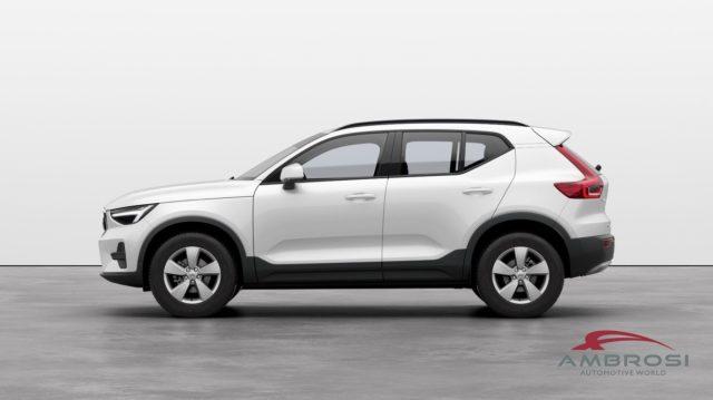 VOLVO XC40 B3 Mild hybrid Benzina Essential