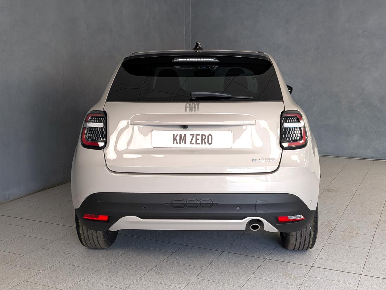 Fiat 600 1.2 Hybrid 100cv Automatic La Prima