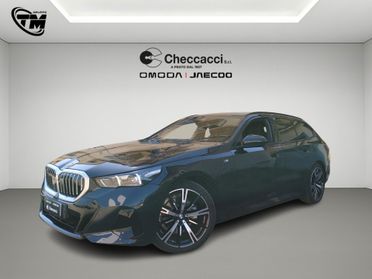 BMW 520d Serie 5 G61 Touring 48V xdrive MSport Pro auto IVA ESPOSTA