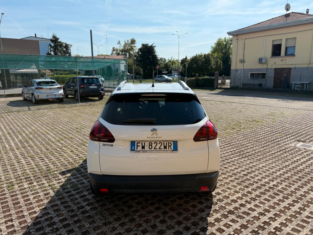 Peugeot 2008 PureTech 82 S&S Active