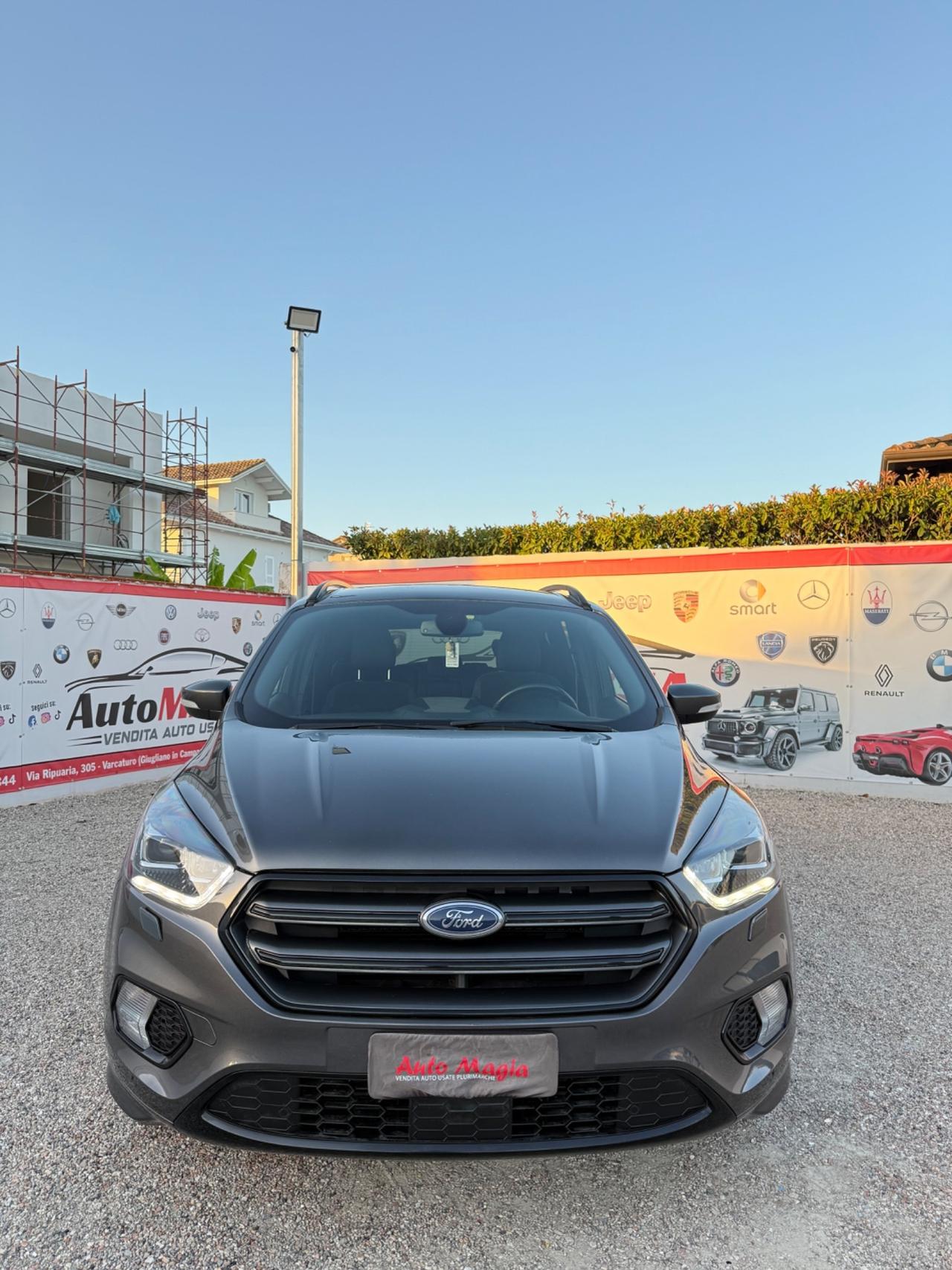 Ford Kuga 2.0 TDCI 150 CV S&S 4WD Powershift ST-Line