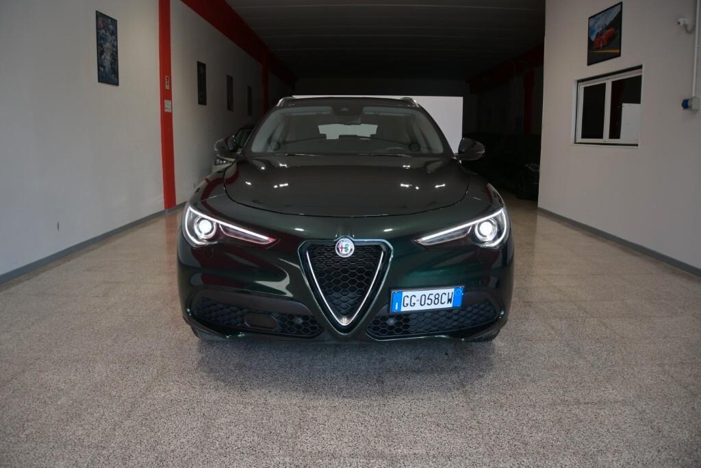 Alfa Romeo Stelvio 2.2 Turbodiesel 190 CV AT8 Q4 Business