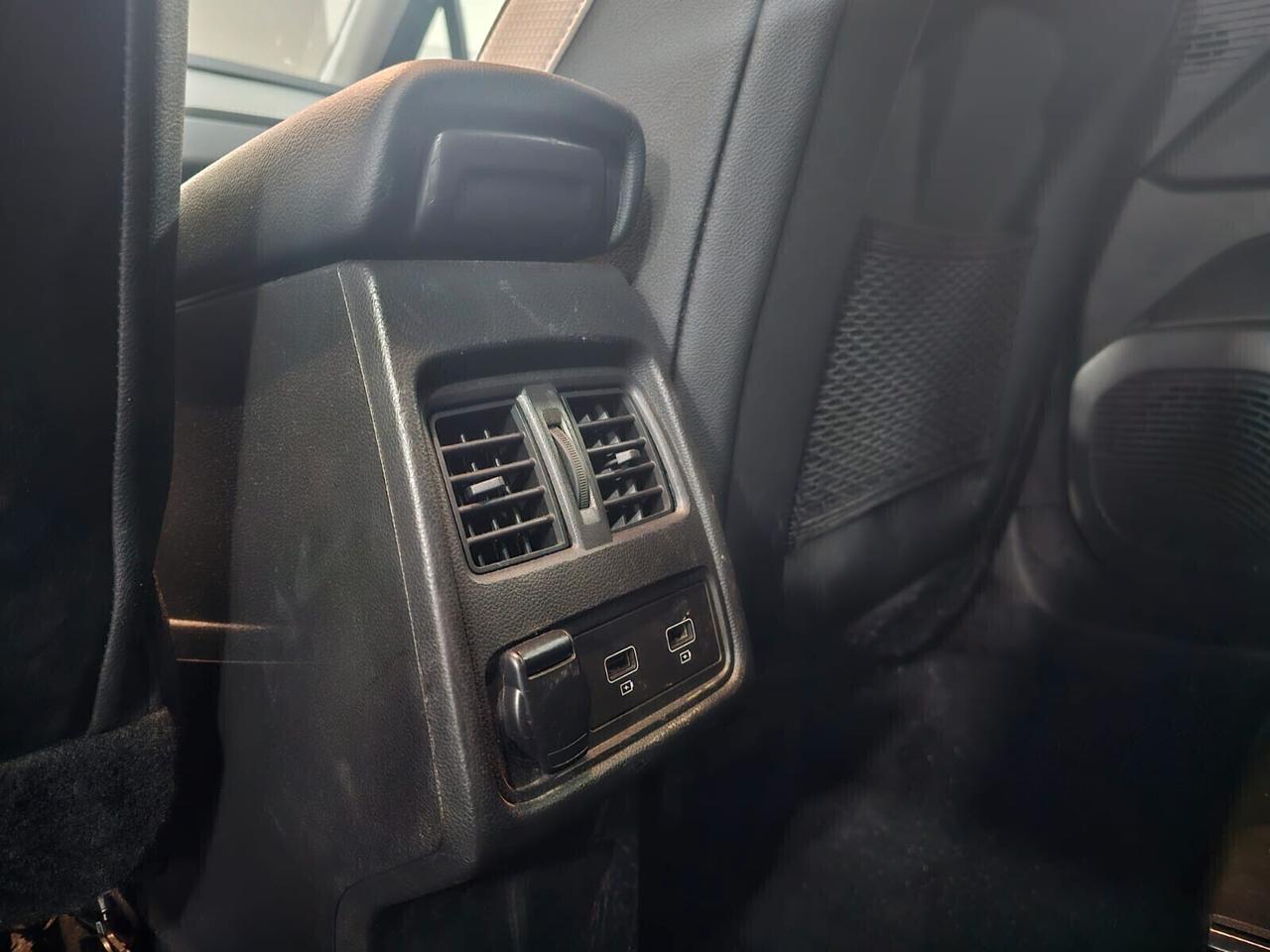 NUOVA RENAULT CAPTUR INTENS ENERGY BICOLOR EDITION 1.0 TCE 101CV B/GPL