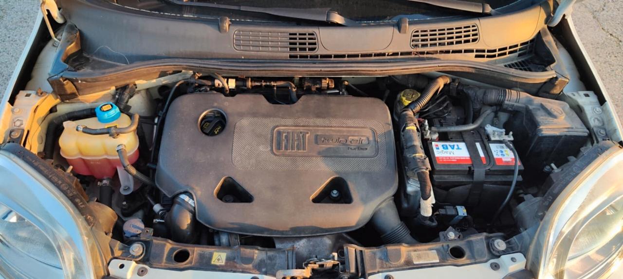 Fiat Panda 0.9 TwinAir Turbo Natural Power Lounge