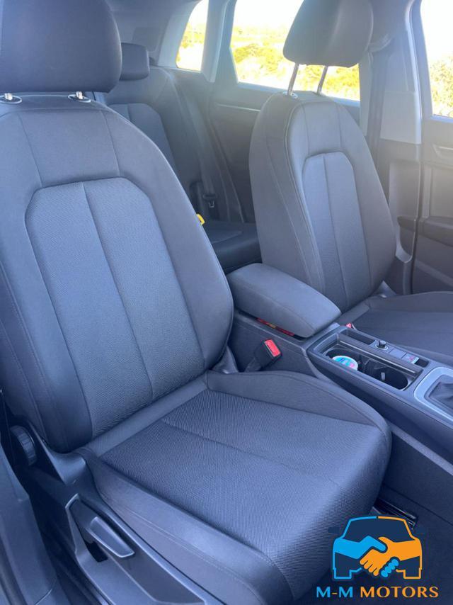 AUDI Q3 35 TDI quattro S tronic Business Advanced