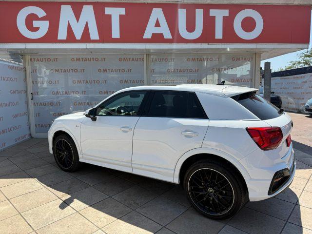 AUDI Q2 35 TFSI S-LINE MATRIX PANORAMA CERCHI 19" BLACK