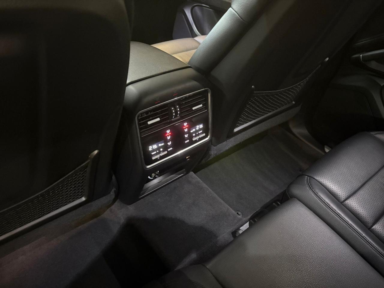 Porsche Cayenne 3.0 S