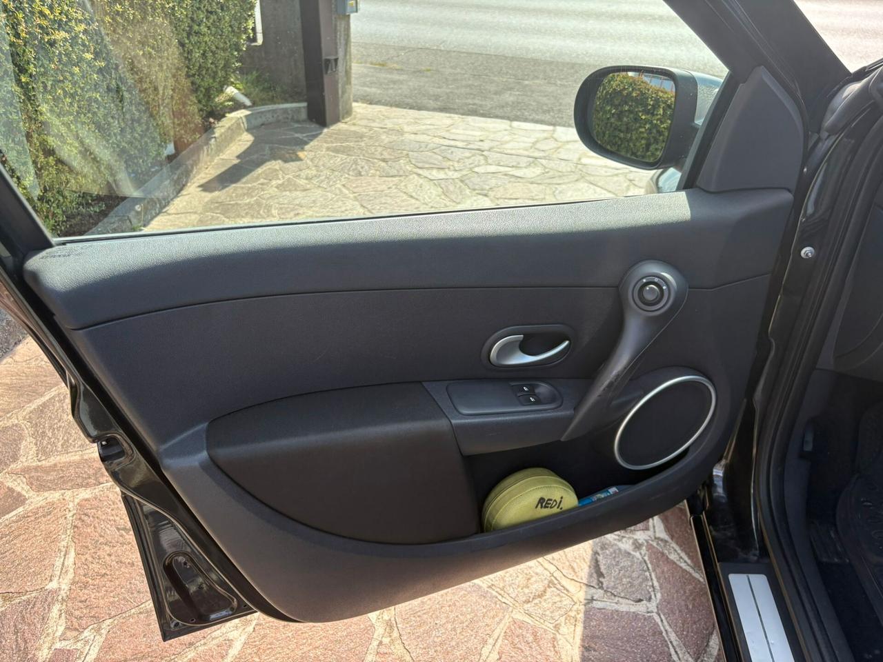 Renault Clio 1.2 16V 5 porte Luxe