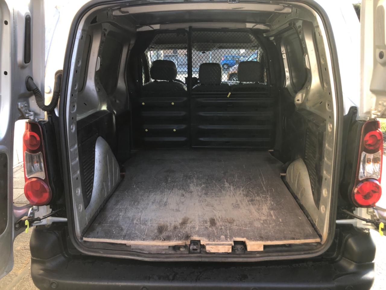 Citroen Berlingo BlueHDi 3 posti GRIP CONTROL