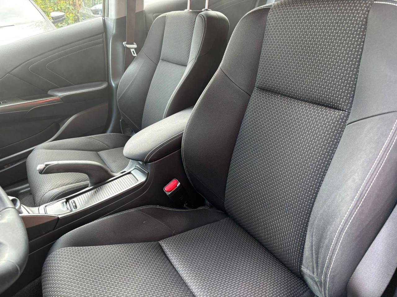 Honda Civic 1.4 i-VTEC Elegance Navi OK Neopatentati
