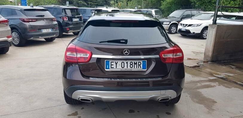 MERCEDES GLA 200 CDI SPORT