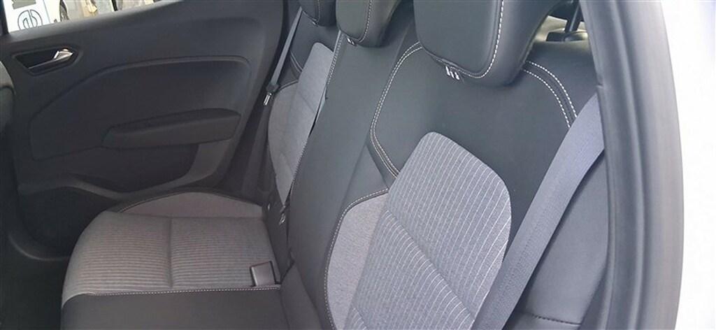 Renault Clio 1.6 E-Tech full hybrid Techno