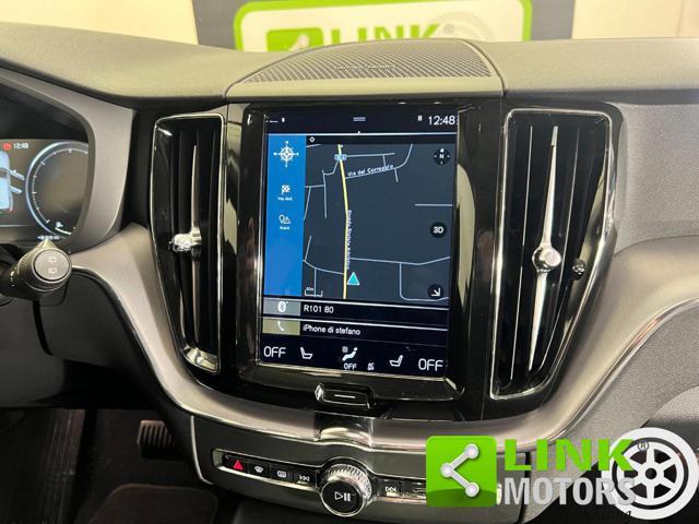 VOLVO XC60 B4 (d) Geartronic Momentum Pro TAGLIAND-GARANZIA