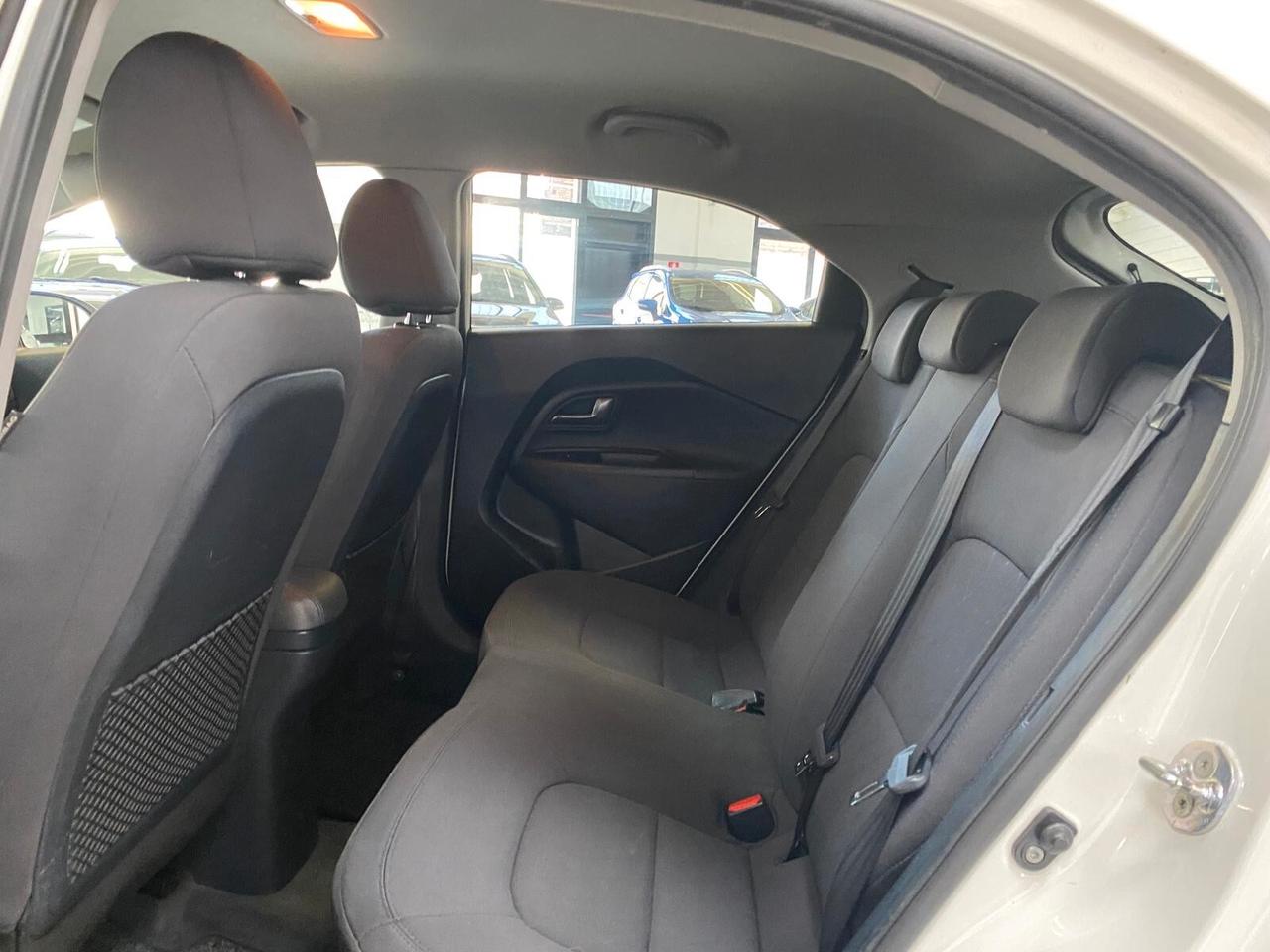 Kia Rio 1.1 CRDi 5P Cool Navi/Telecamera/Cruise