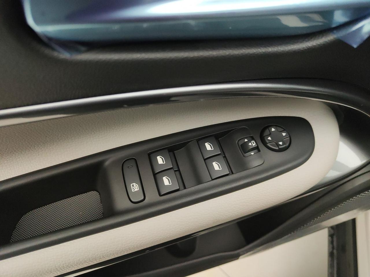 FIAT 600 IV 2023 1.2 MHEV 110CV DCT LA PRIMA