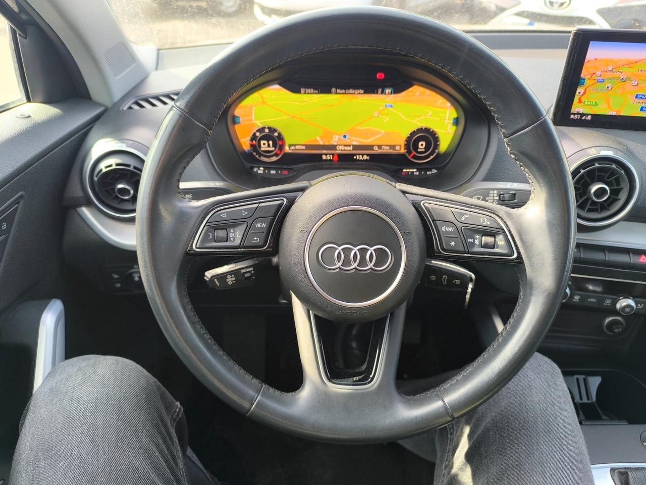 Audi Q2 30 TDI S tronic Identity Black