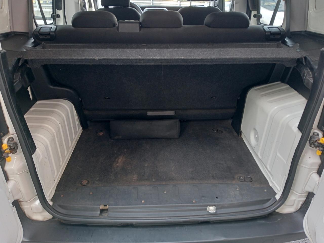 Fiat Fiorino 1.4 8V 77CV N1 posti 5