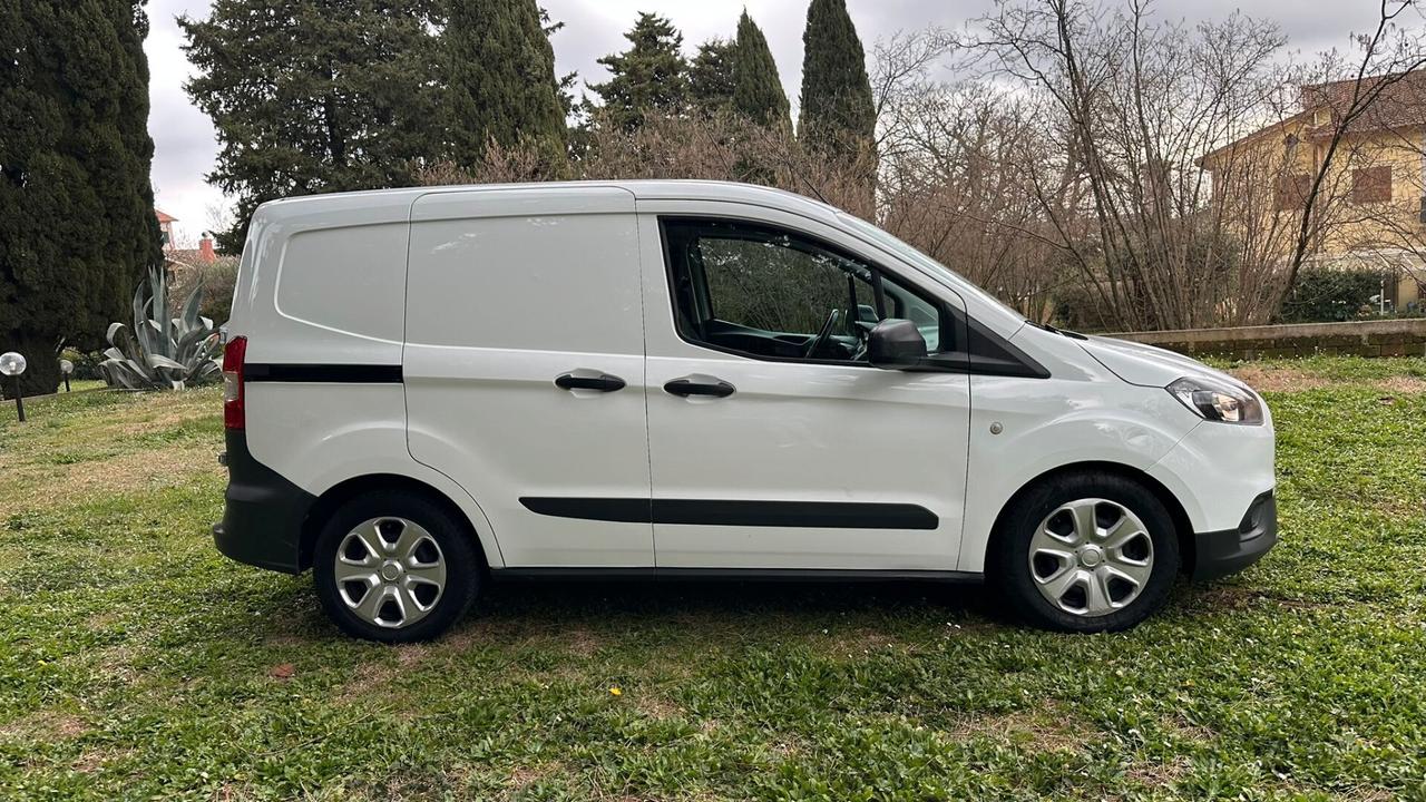Ford Transit Courier 1.5 TDCi 75CV Van Trend 2023 LEGGI TESTO