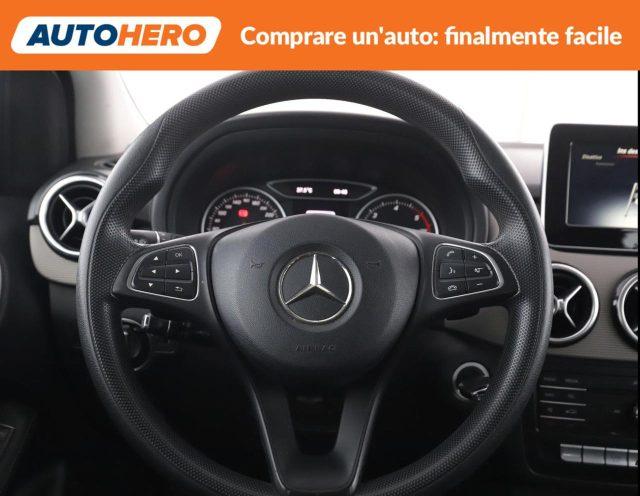 MERCEDES-BENZ B 180 d Automatic Business