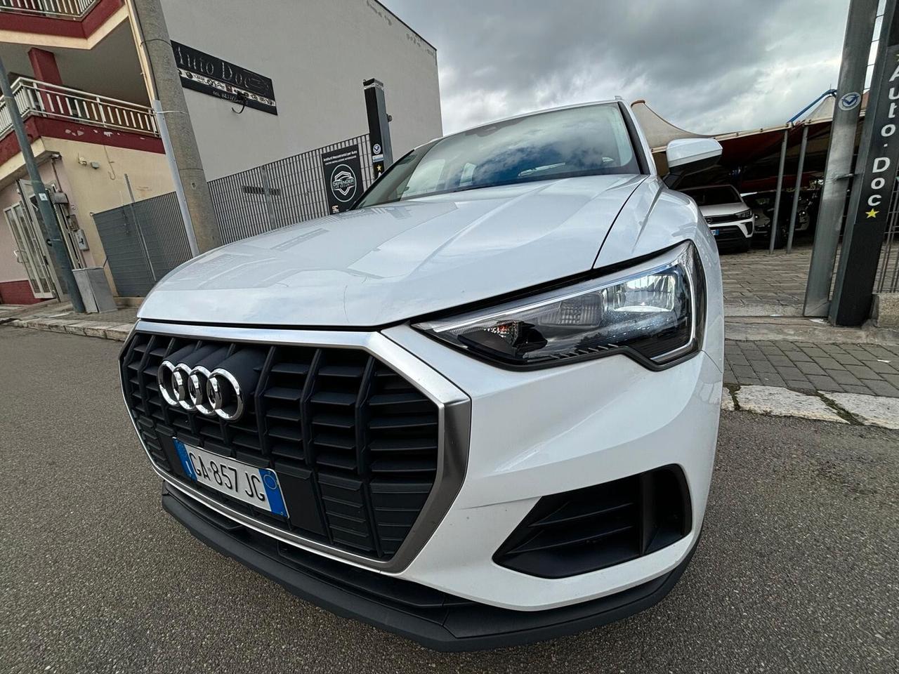 Audi Q3 35 TDI 150cv S tronic Business - 2020