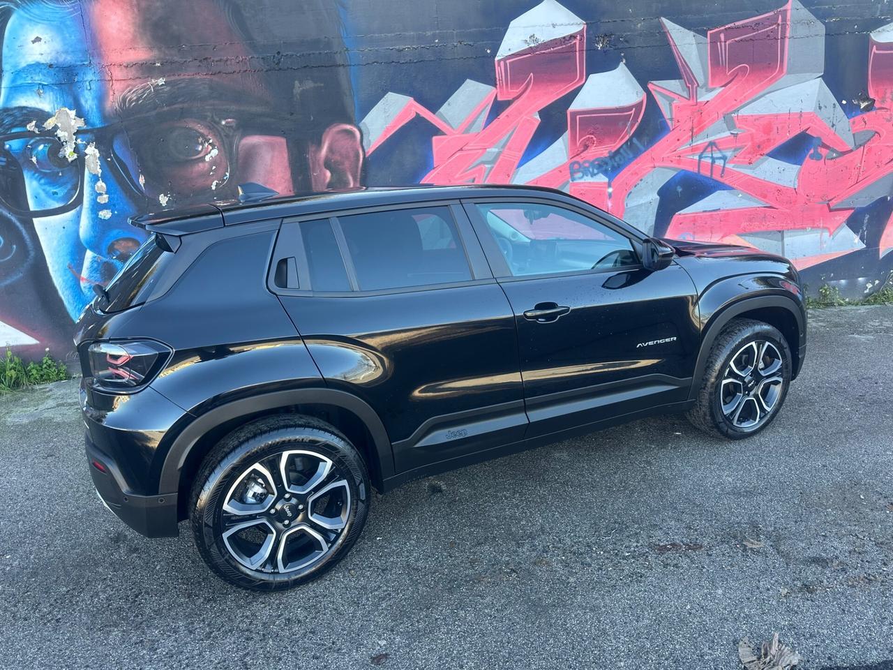 JEEP AVENGER SUMMIT 1.2 AUT+F1+R.CAMERA+PELLE+LED