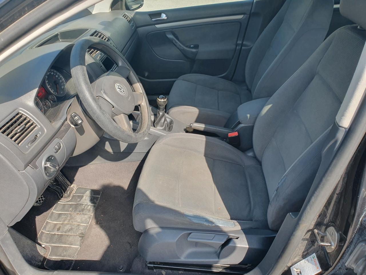 Volkswagen Golf 1.9 TDI 105cv 5p Neopatent 2004