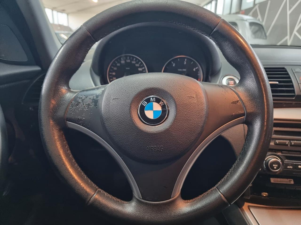 Bmw 118 5 porte Futura