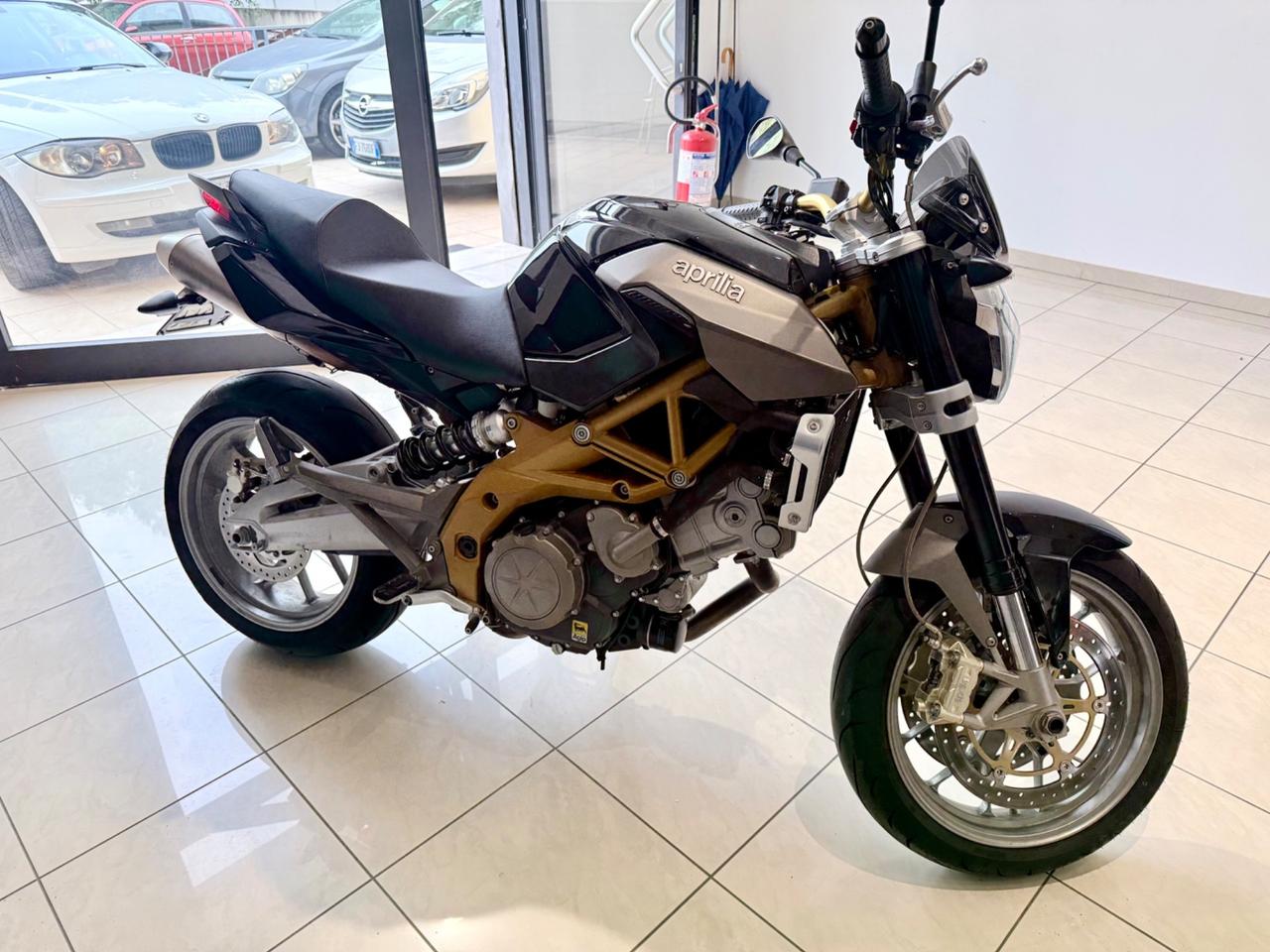 Aprilia SL Shiver 750 PARI AL NUOVO SCARICO LEOVINCE