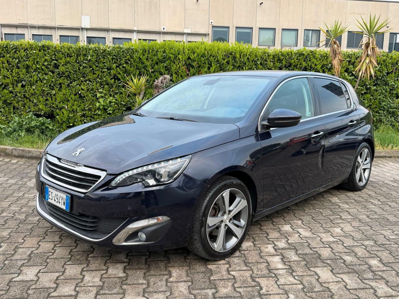 Peugeot 308 1.6 8V e-HDi 112CV Stop&Start robotiz. 5p. Business