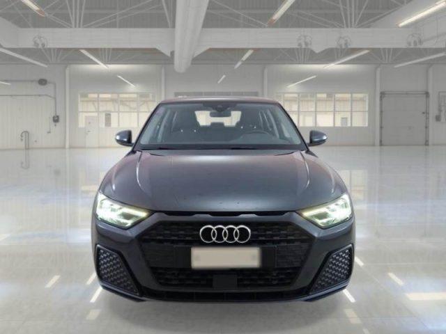 AUDI A1 citycarver 30 TFSI S tronic Admired