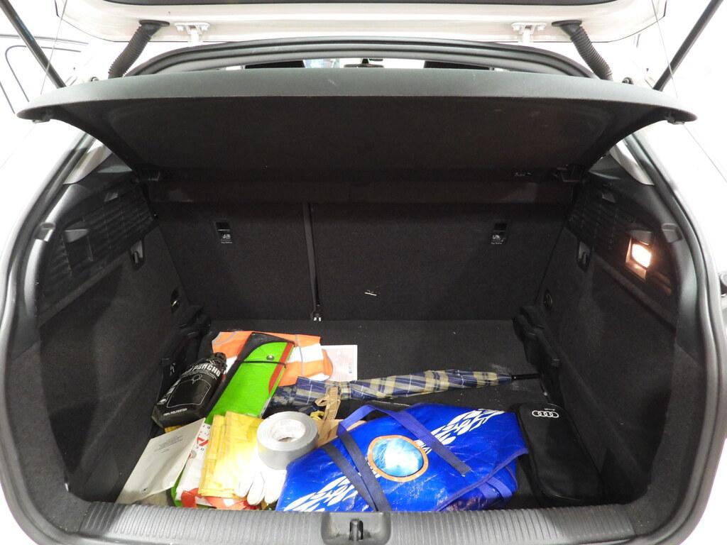 Audi Q2 1.6 TDI Business S tronic