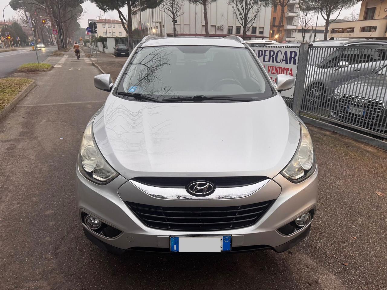 Hyundai iX35 1.7 CRDi 2WD neopaten garanzia 12 mesi