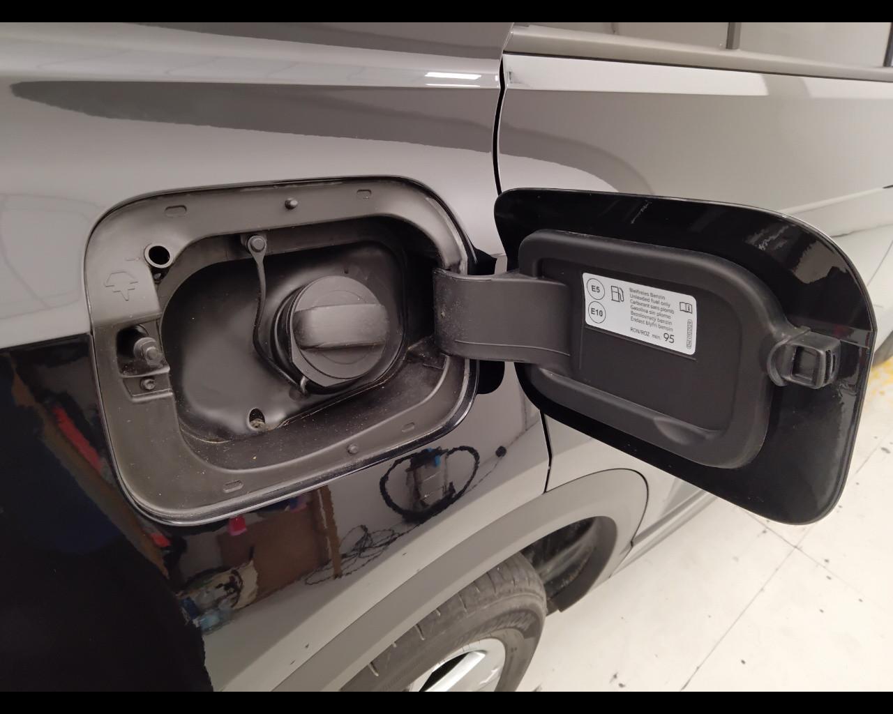 VOLKSWAGEN T-Roc I 2022 - T-Roc 1.0 tsi R-Line 110cv