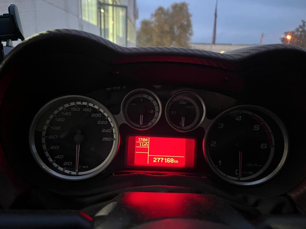 Alfa Romeo MiTo 1.6 JTDm 16V Distinctive Sport Pack