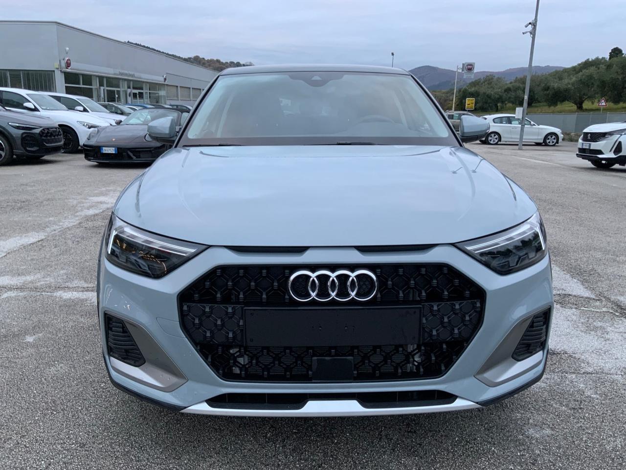 Audi A1 allstreet 30 TFSI S tronic Identity Contrast