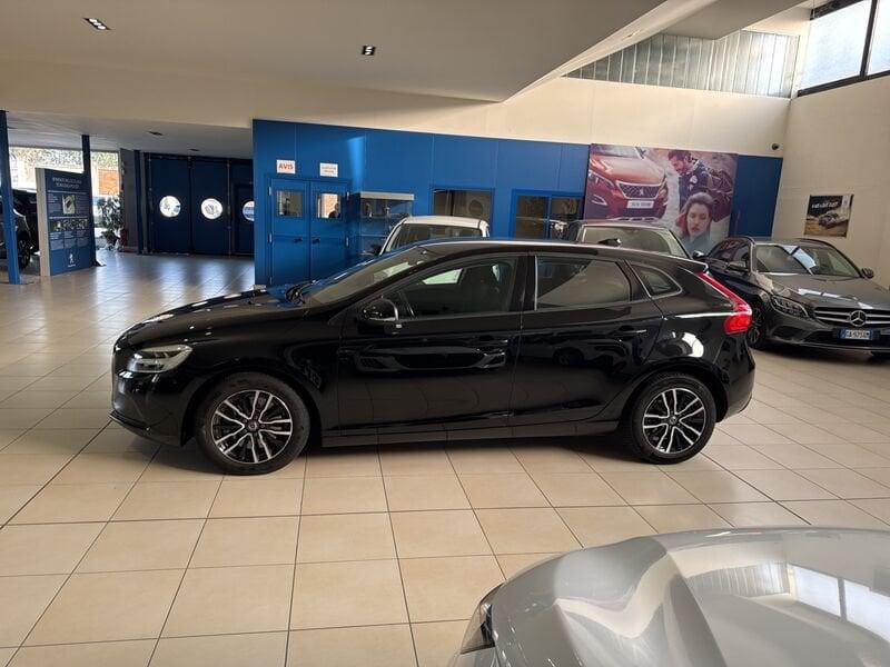 Volvo V40 D2 Geartronic Business Plus