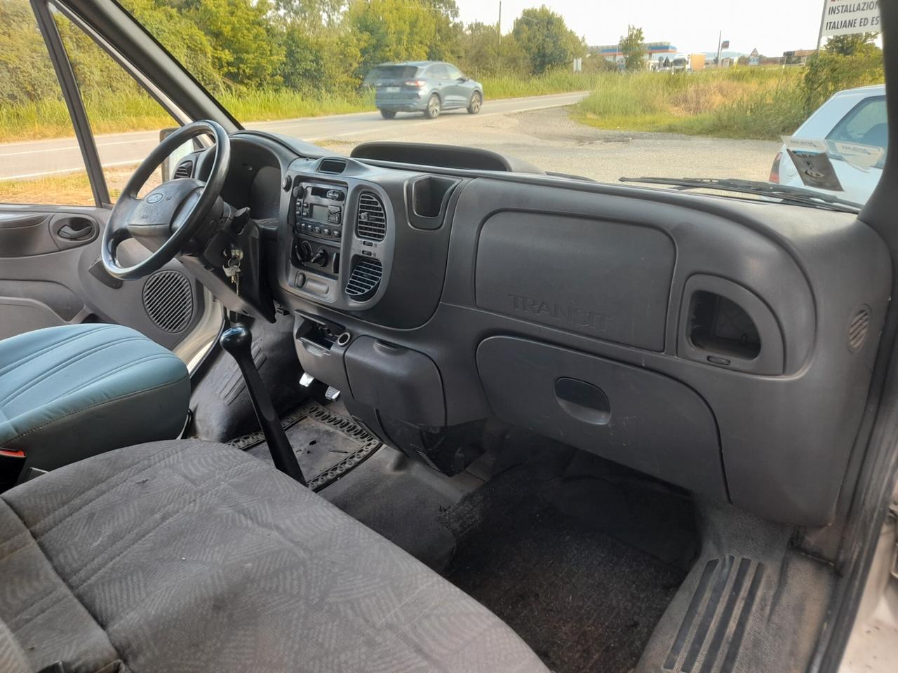 FORD TRANSIT RIBALTABILE