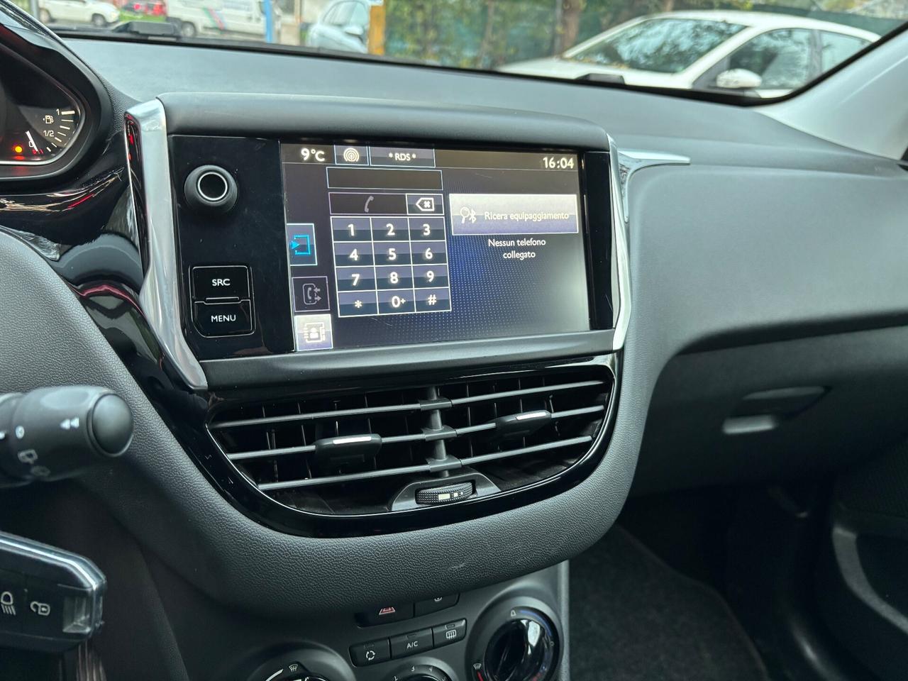 Peugeot 208 1.4 HDi 68 CV 5 porte Active ok Neopatentati