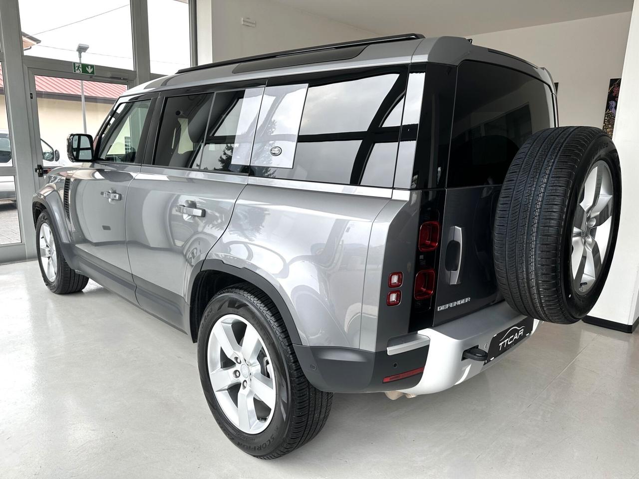 Land Rover Defender 110 3.0D I6 200 CV AWD Auto SE