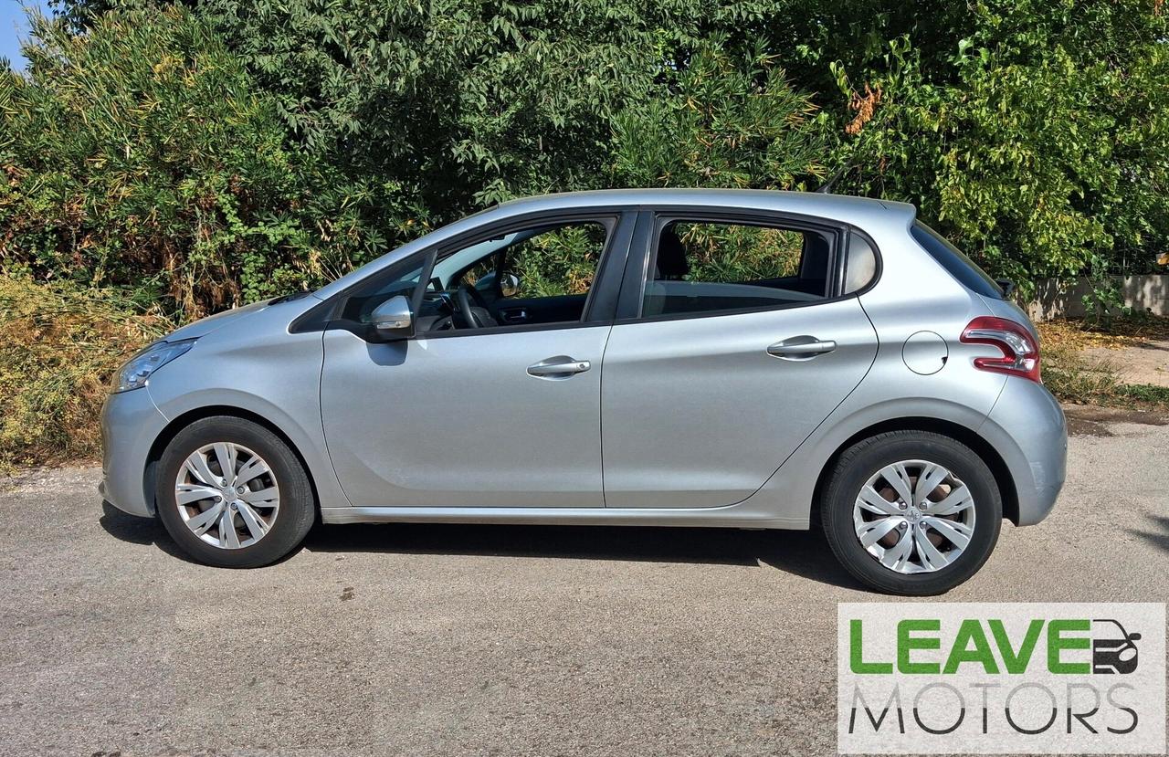 Peugeot 208 1.4 HDi Allure (M1575)