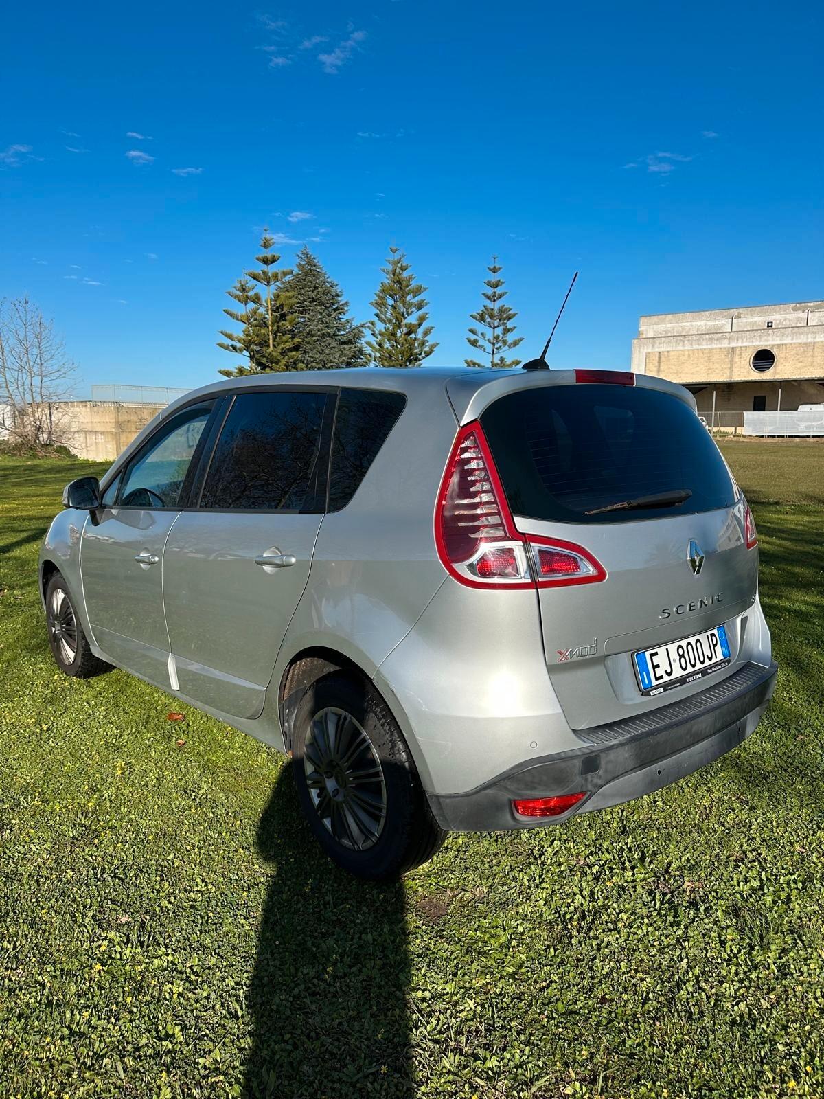 Renault Scenic Diesel FULL