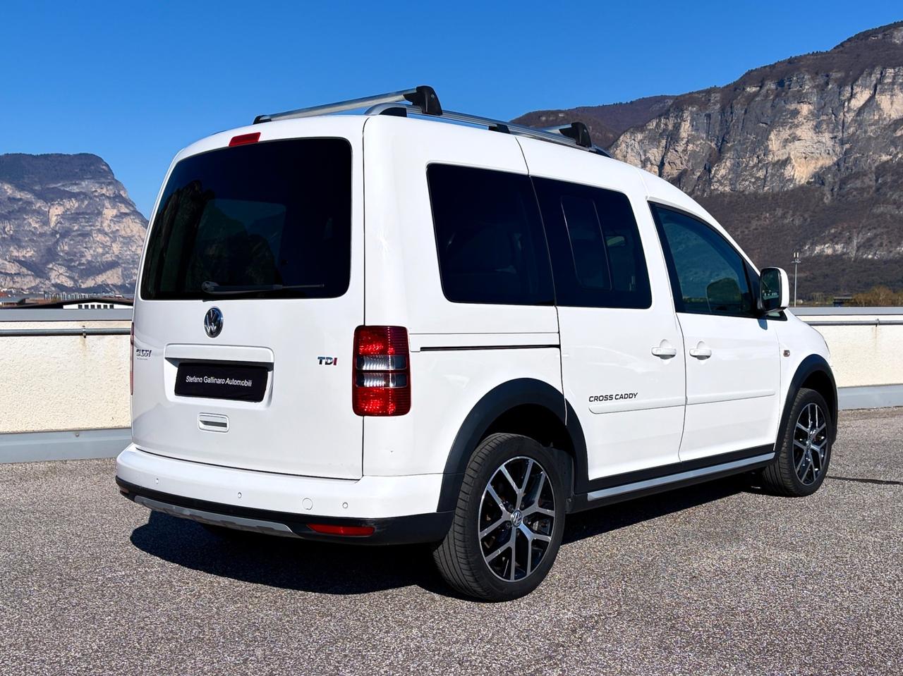 Volkswagen Caddy 1.6 TDI 102 CV 5p. Cross