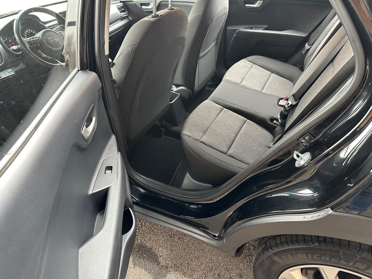 Kia Stonic 1.0 T-GDi 100 CV MHEV MT GT Line