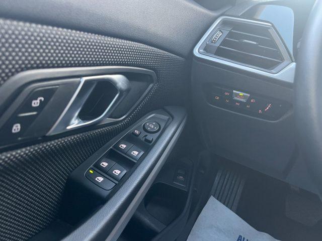 BMW 318 d Touring Sport *TETTO APRIBILE*