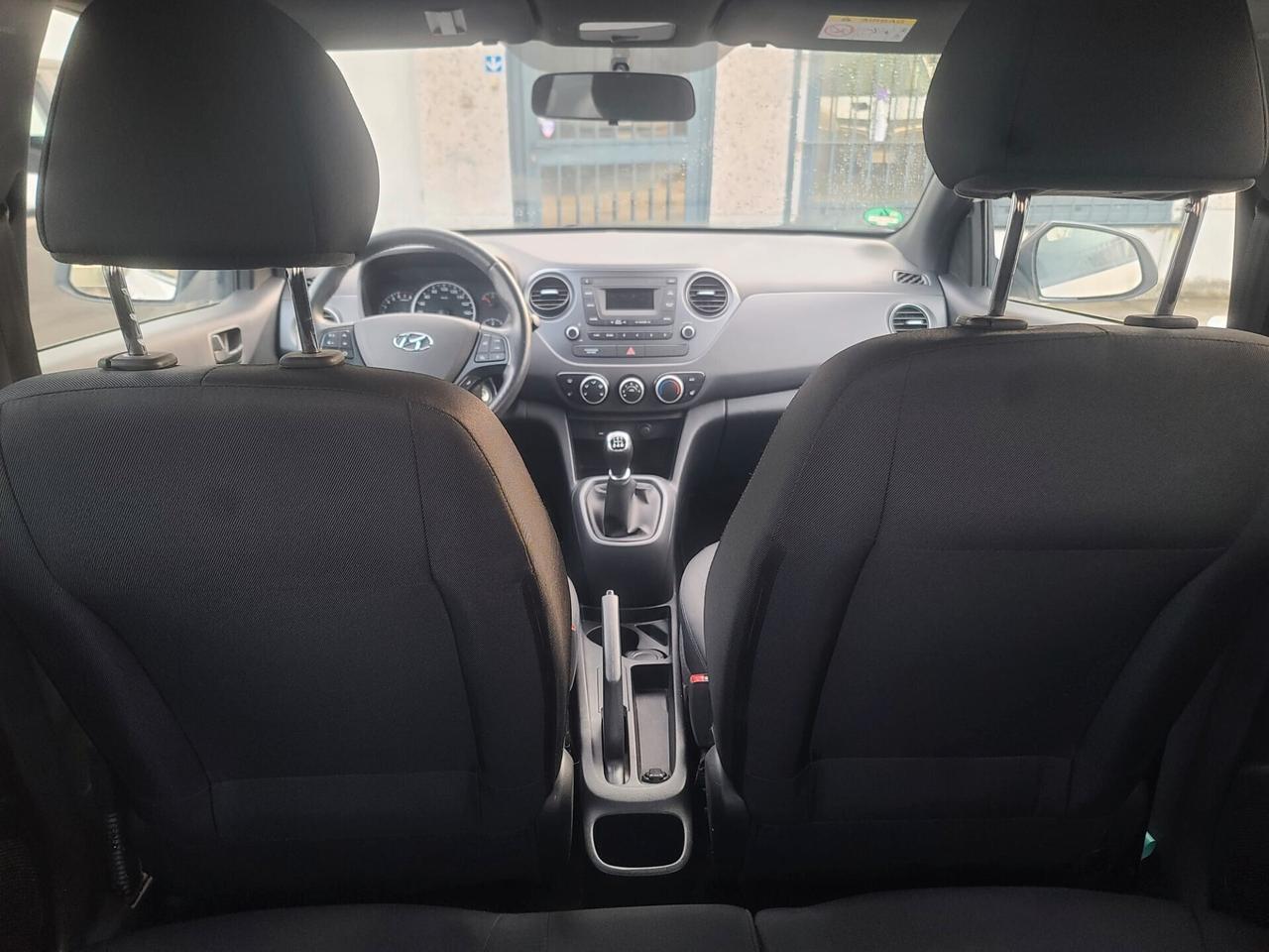 Hyundai i10 1.0 BENZ SOLO 20.000KM