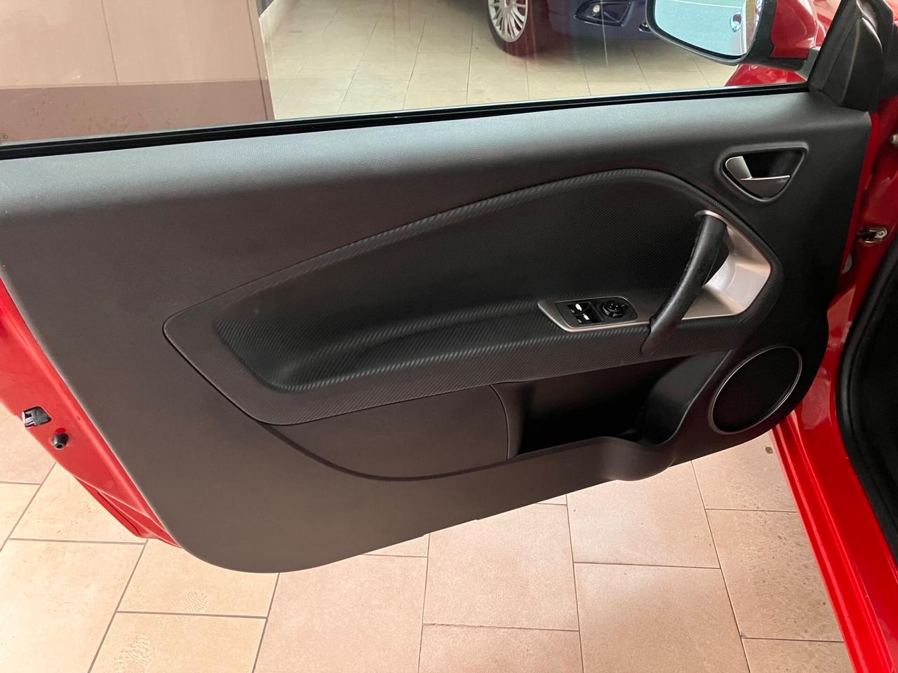 Alfa Romeo MiTo 1.4 Distinctive NEOPATENTATI