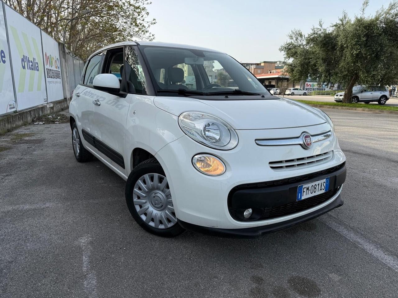 Fiat 500L 1.6 Multijet 120 CV Lounge n1 autocarro con posti
