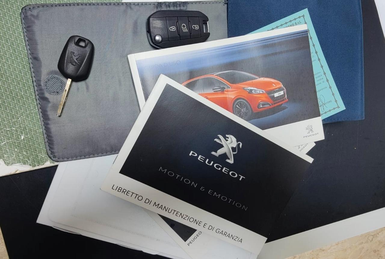 Peugeot 208 1.2 5 Porte GPL EURO 6