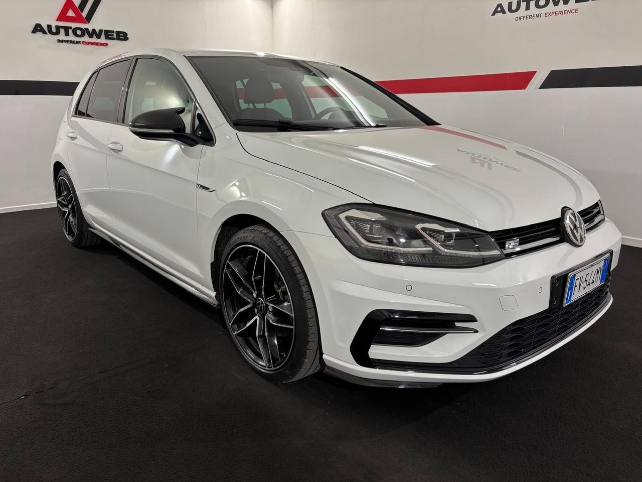 Volkswagen Golf R-LINE FULL OPTIONAL
