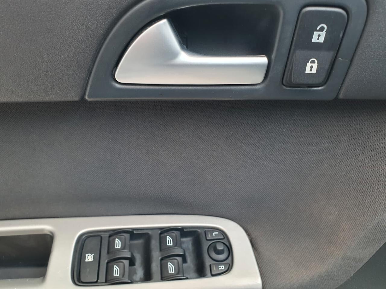Volvo V50 2.0 D 136cv Summum 2009